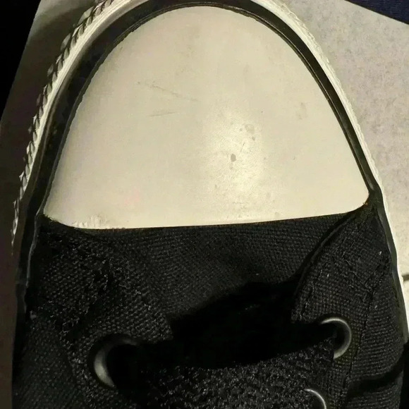 Preowned Converse Black and Yellow All Stars Men’s size 9 Women’s 11 - Picture 13 of 15